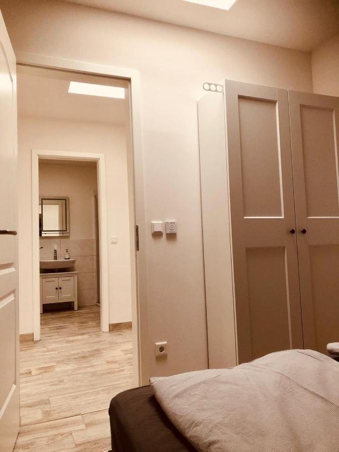 Ferienwohnungen Mey Haus Zum Rosenstock エアフルト エクステリア 写真