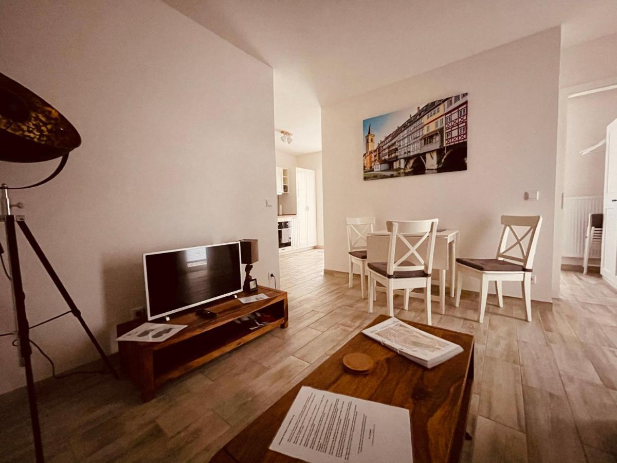 Ferienwohnungen Mey Haus Zum Rosenstock エアフルト エクステリア 写真
