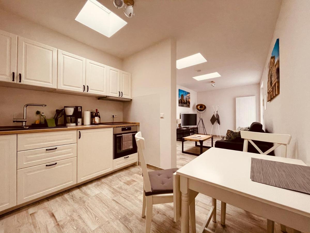 Ferienwohnungen Mey Haus Zum Rosenstock エアフルト エクステリア 写真
