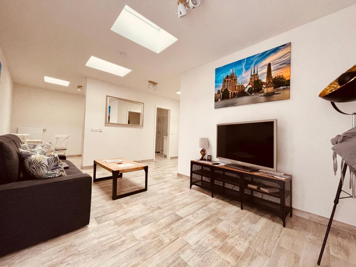 Ferienwohnungen Mey Haus Zum Rosenstock エアフルト エクステリア 写真