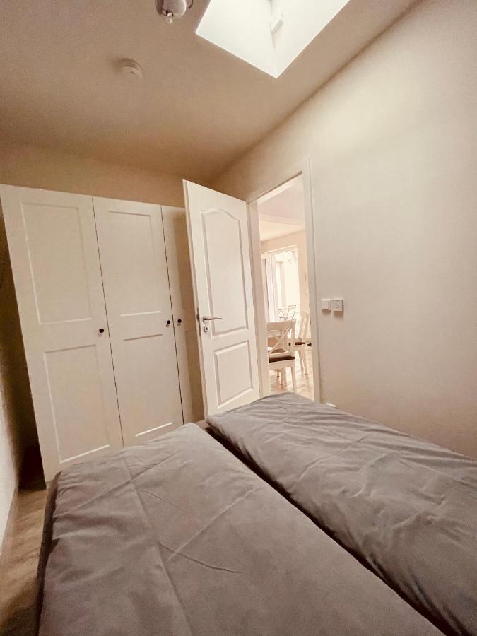 Ferienwohnungen Mey Haus Zum Rosenstock エアフルト エクステリア 写真