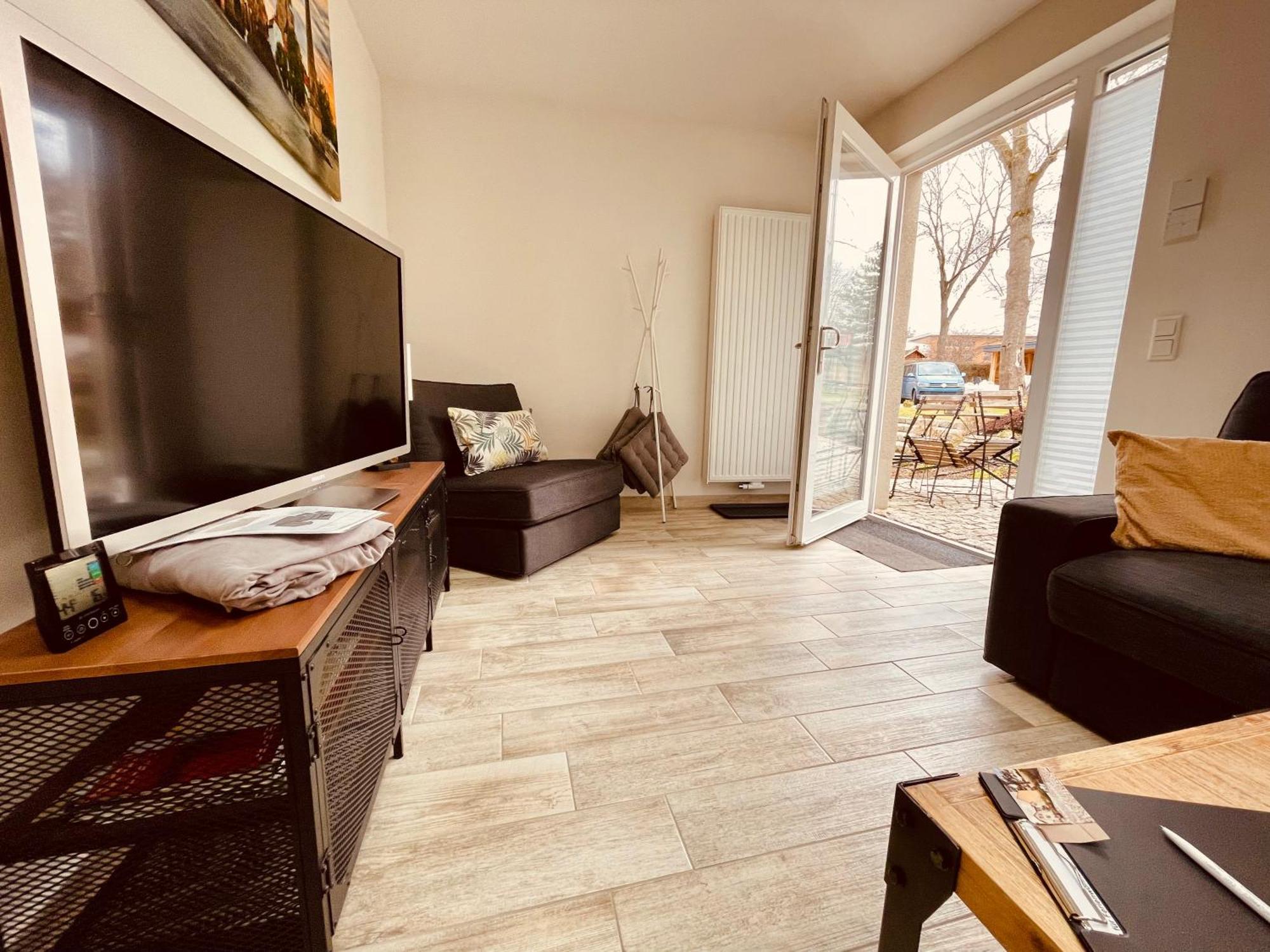 Ferienwohnungen Mey Haus Zum Rosenstock エアフルト エクステリア 写真
