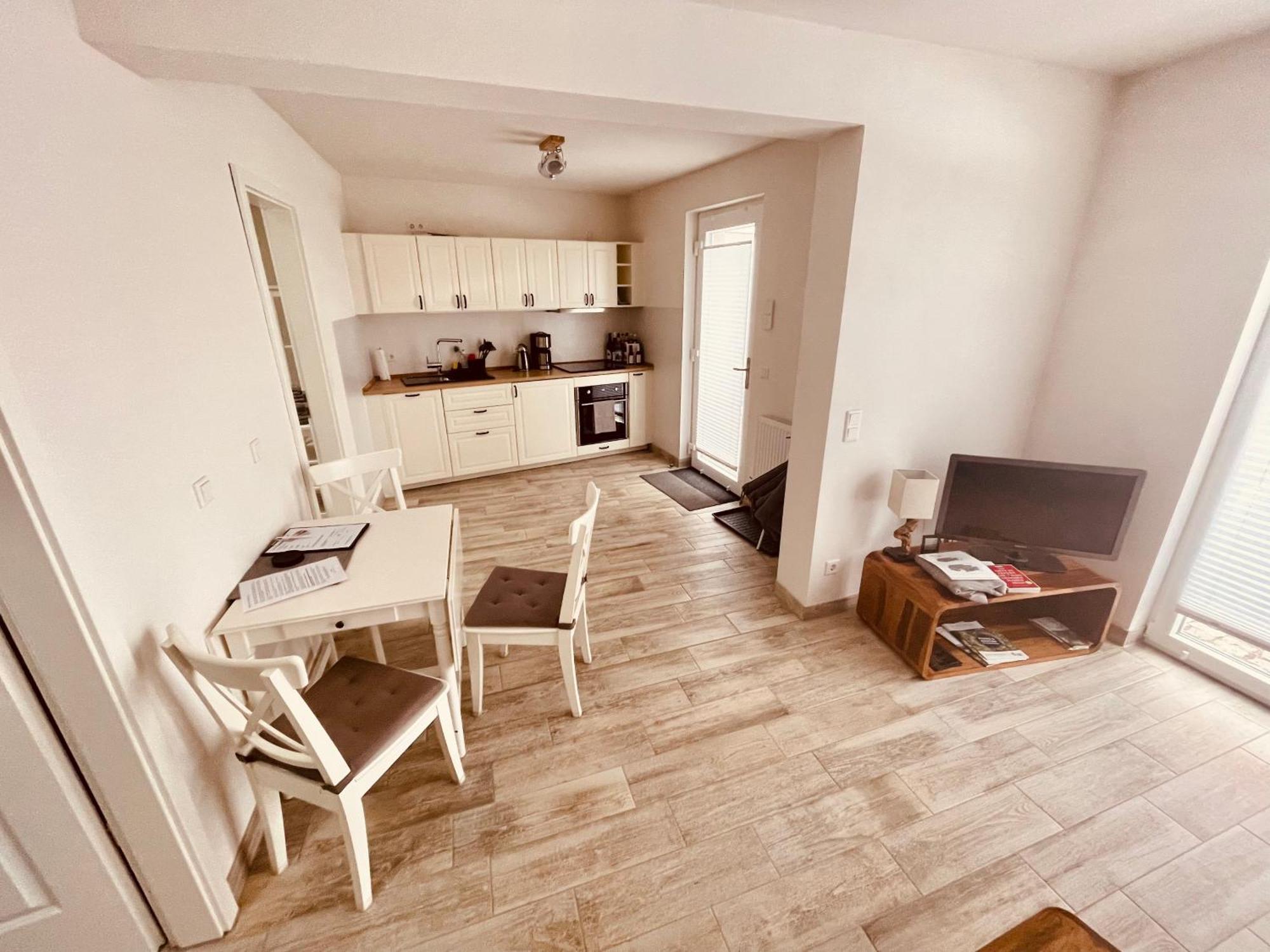 Ferienwohnungen Mey Haus Zum Rosenstock エアフルト エクステリア 写真